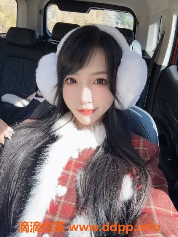 上海外围-小老虎21岁极品大圈，165cm 45kg 性感迷人