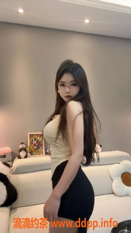 上海楼凤-闵行欢欢，18P仅需28pp，沟通愉快！