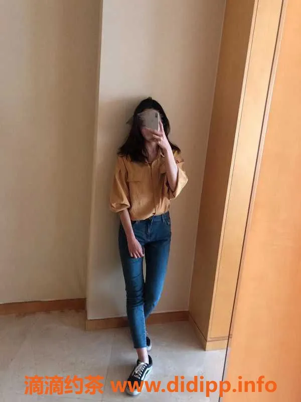 广州楼凤-海珠小芷Cassie，22岁C杯，500元50分钟服务