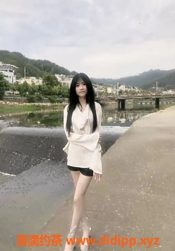 成都楼凤-成都小雅，165cm匀称身材，服务体验超赞！