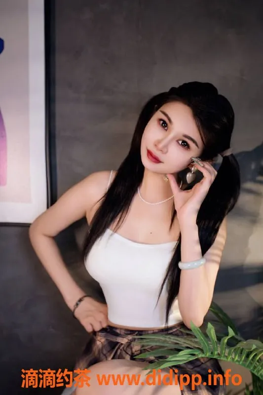 北京楼凤资源信息,朝阳小邱淑贞，171cm，55kg，千元档私密服务