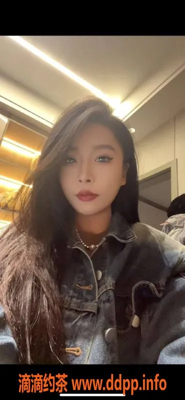 成都楼凤资源信息,成都小糖豆 25岁 巨乳少妇 颜值高 服务全