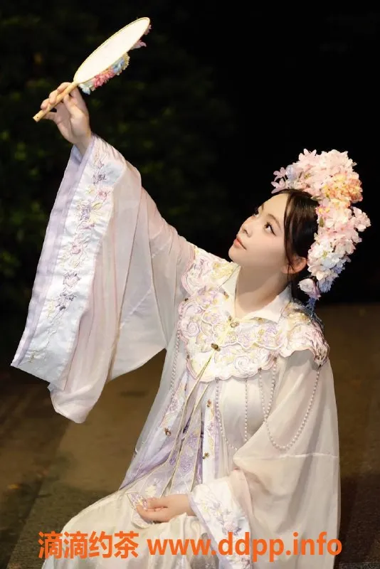 杭州楼凤-拱墅浅浅，06年宠儿，轻松一约尽享服务