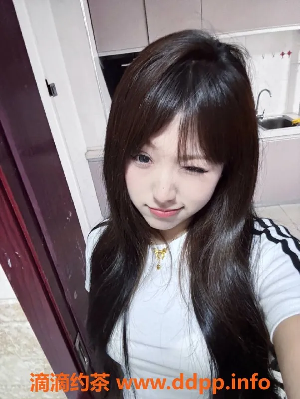 北京楼凤-东直门嫩妹Annie，批发16z起，快来选购内衣！