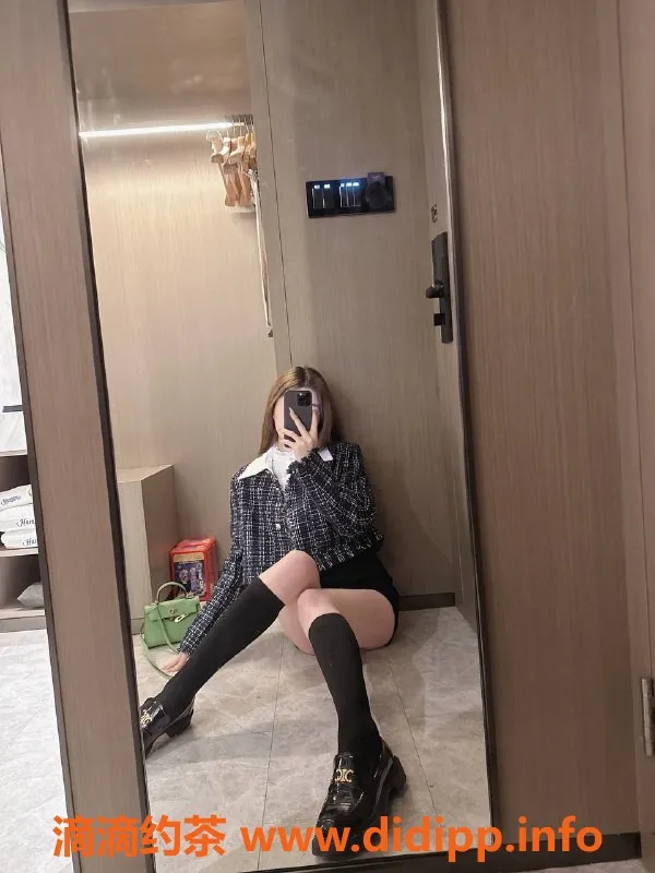 深圳楼凤资源信息,深圳罗湖女友感 三点粉白虎仅1666p