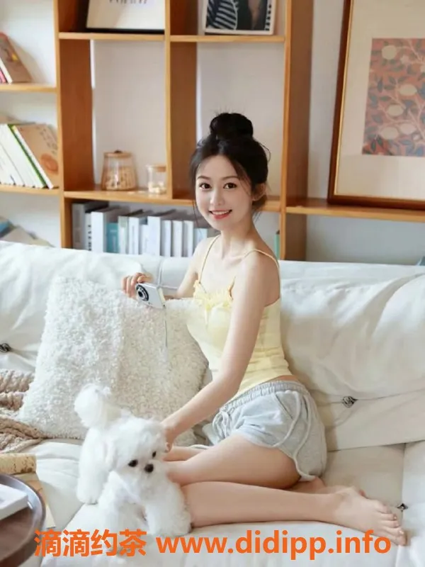 北京楼凤-百子湾露露嫩妹内衣，批发20z起！