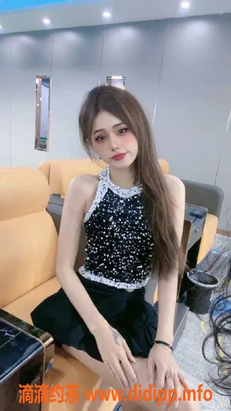 广州楼凤-广州白云嫩妹灵薇，20岁，165cm，49kg