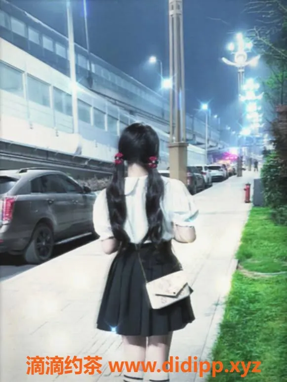 深圳楼凤-深圳南山柒月，163cm身高D杯，1200/p超值体验！