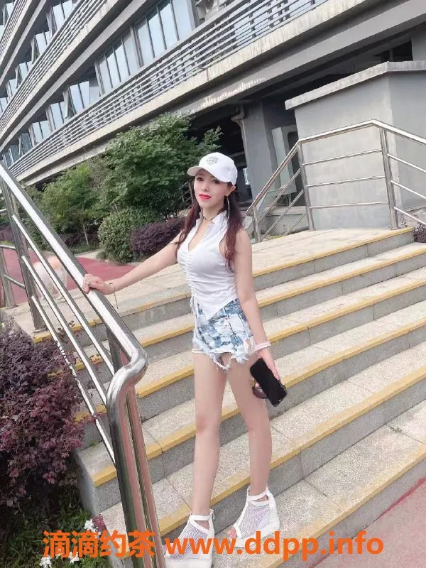 南京楼凤-江宁区水磨燕子，28岁36C少妇服务体验