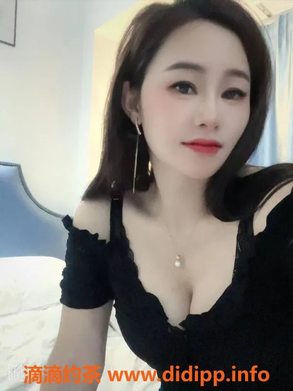 深圳楼凤资源信息,龙岗小妖，800p精致服务，69/口爆等你来体验