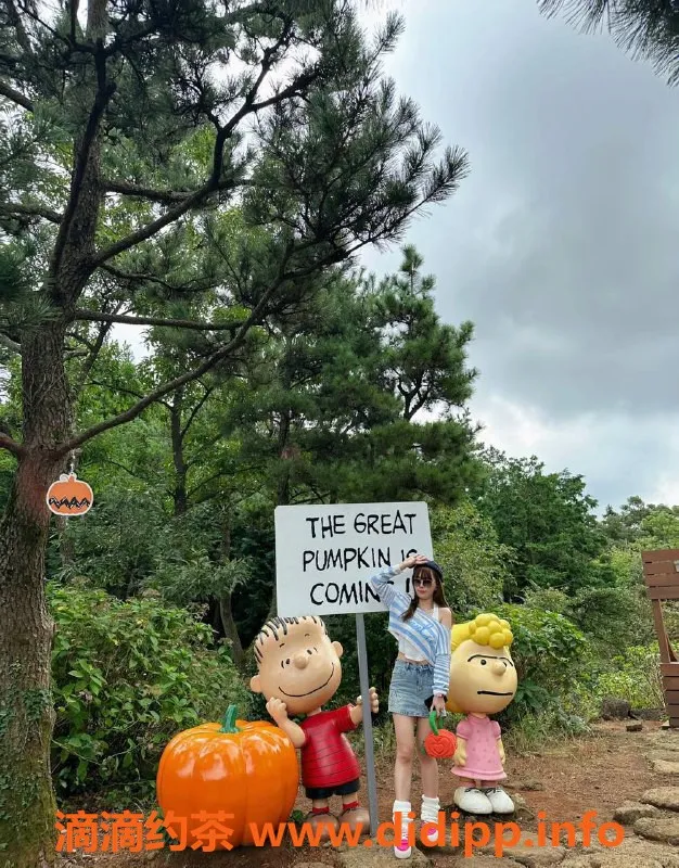 厦门楼凤-厦门思明区小叮当，颜射舌吻，已验真！