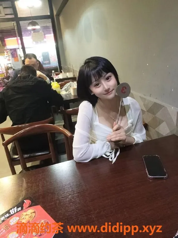 深圳楼凤-小葵，休息中，享受美好时光