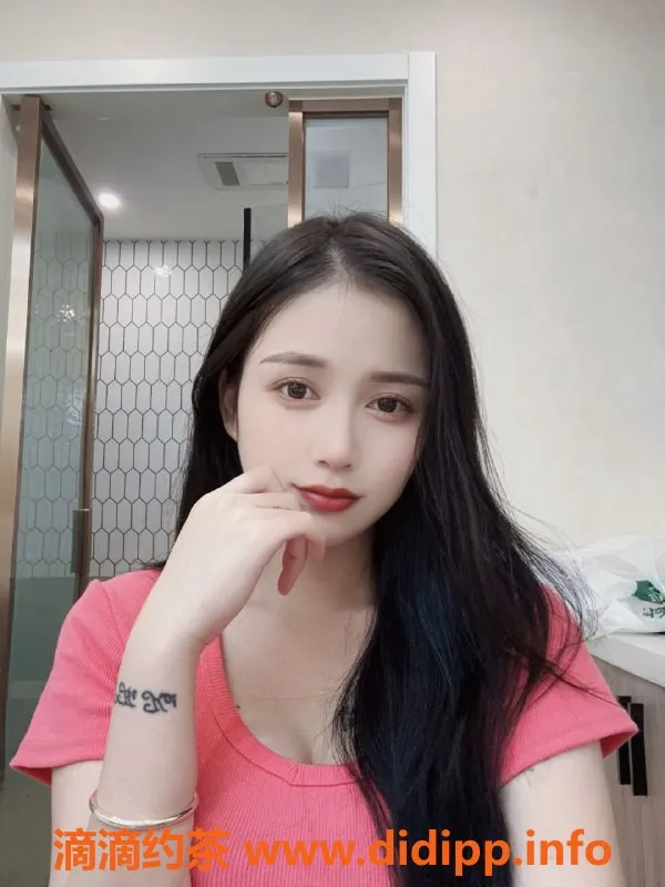 上海楼凤资源信息,普陀佳琪，165cm D杯，1000元/次，真心推荐！