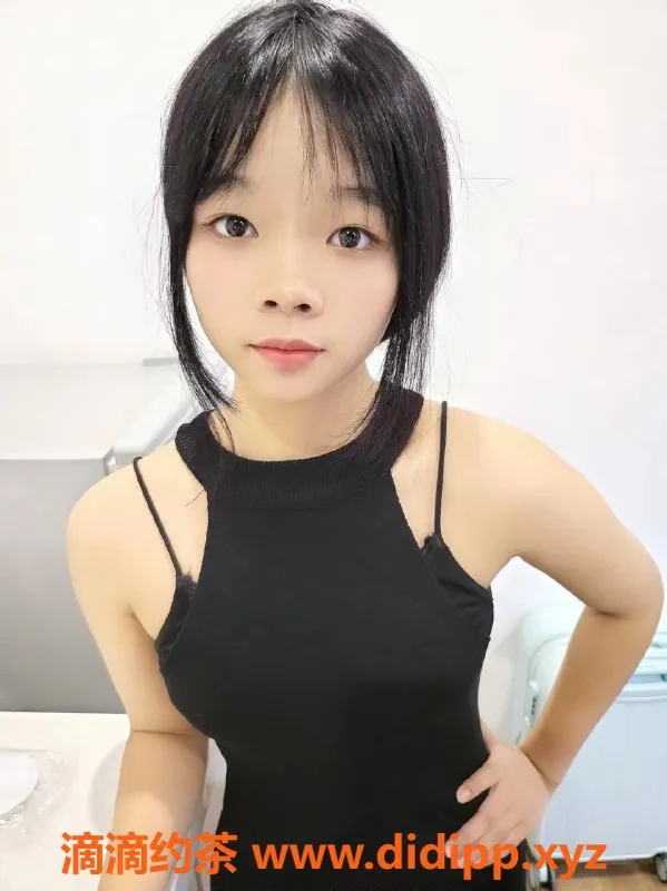 成都上门服务资源信息,成都玲儿，18岁嫩妹，身高160，600元上门服务