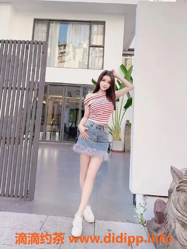 北京上门服务-秋秋，朝阳高碑店高挑女孩，1000起