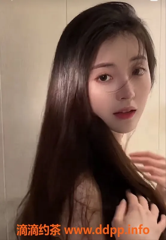 东莞楼凤-东莞优选佩奇，高颜值腿细少女，服务超赞