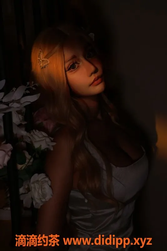 北京楼凤-青年路混血内衣批发，活动期间超值价