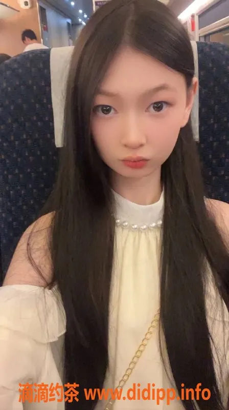 深圳楼凤-罗湖兔兔，1600p视频认证，服务超棒