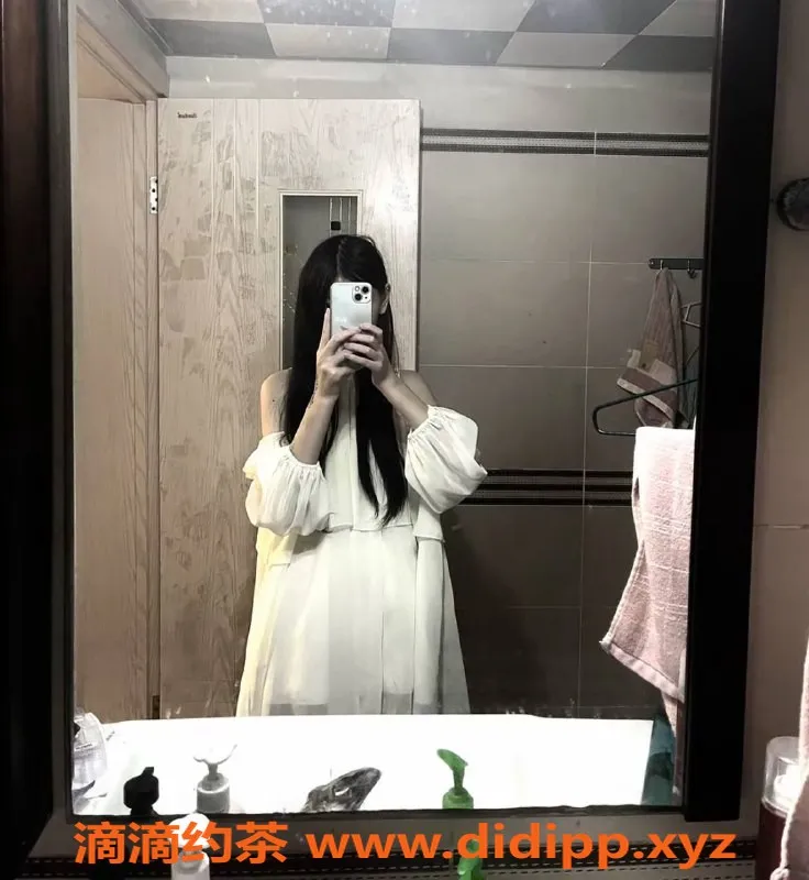 深圳楼凤-罗湖兔兔，1600p视频认证，服务超棒