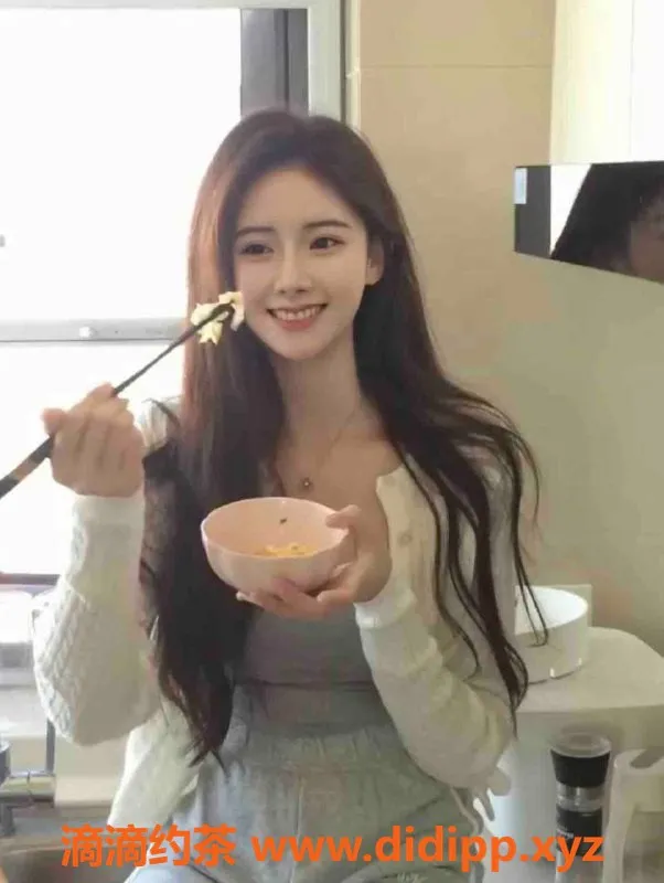 东莞楼凤资源信息,东莞雨柔，颜值高身材好，超赞服务体验！