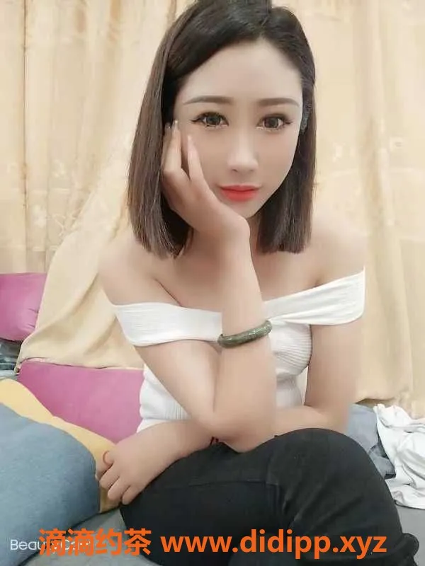 广州楼凤-越秀170小依娜，24岁36C，超值享受