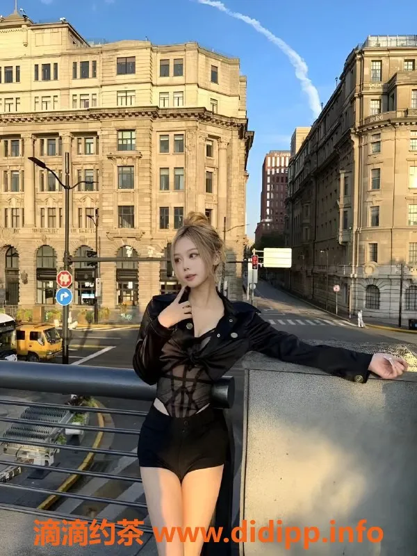 深圳楼凤-福田御姐薯片，私聊仅需P1800，品质保证