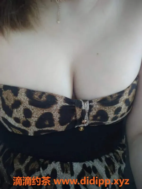 南京楼凤-如烟，雨花台400p/800pp，尽享浪漫时光