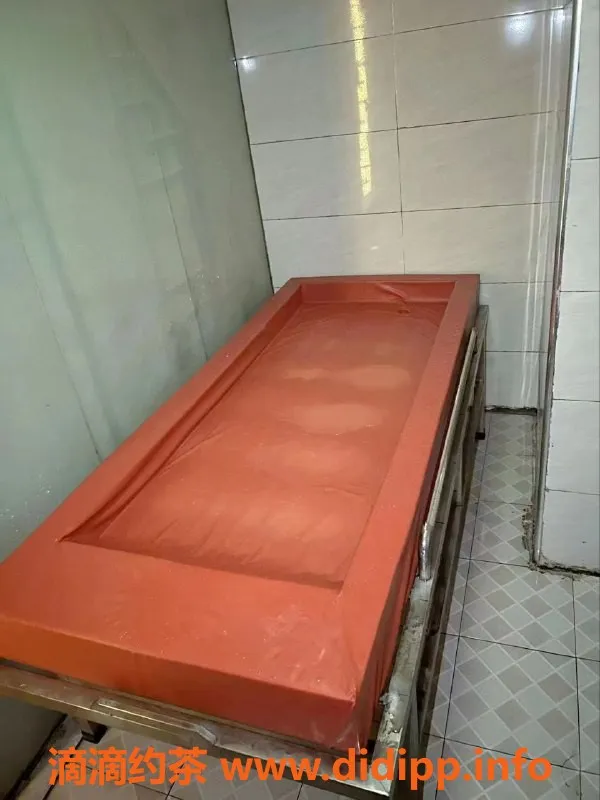 长沙spa会所-雨花区高挑性感技师，特价379元起，完美服务体验