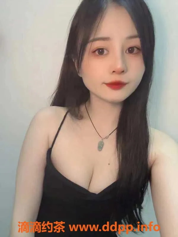 广州楼凤-广州黄埔小馨，23岁168cm，超值服务体验