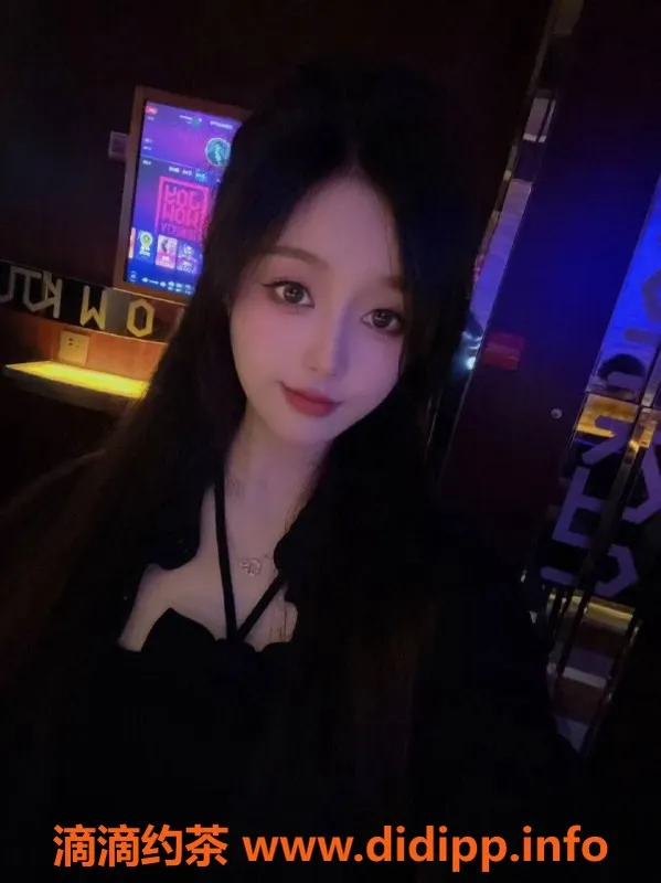 北京楼凤-兔宝宝朝阳嫩妹，胸推制服，千元档服务