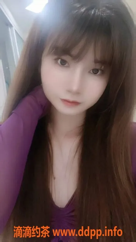 南京楼凤-建邺区兼职妹子知知，168cm大长腿！