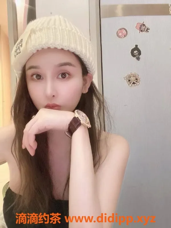 杭州楼凤-余杭依燃，24岁美妞，168cm 34D，陪聊解压