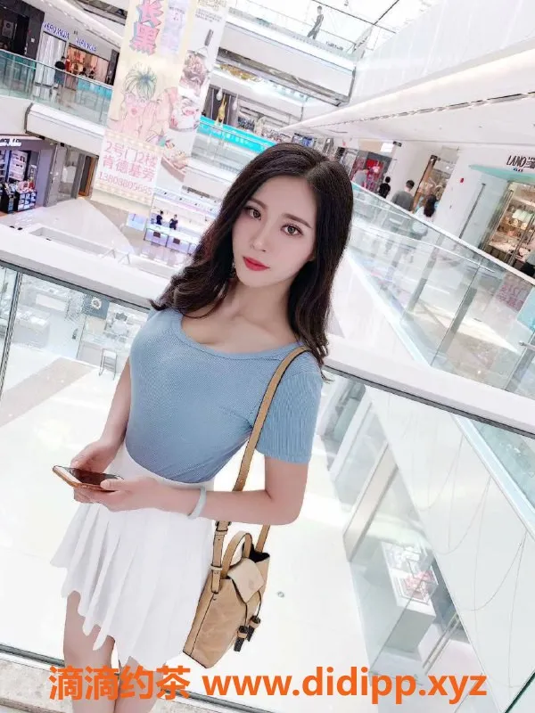 成都楼凤-成华区米娜，4p 7pp少妇车服务