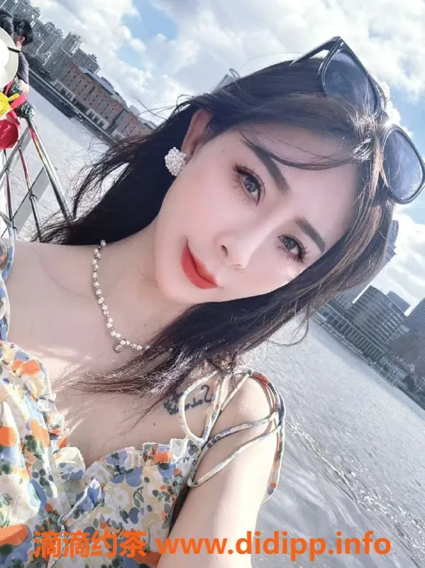 西安楼凤-西安囡囡，400元开启你的绝妙体验