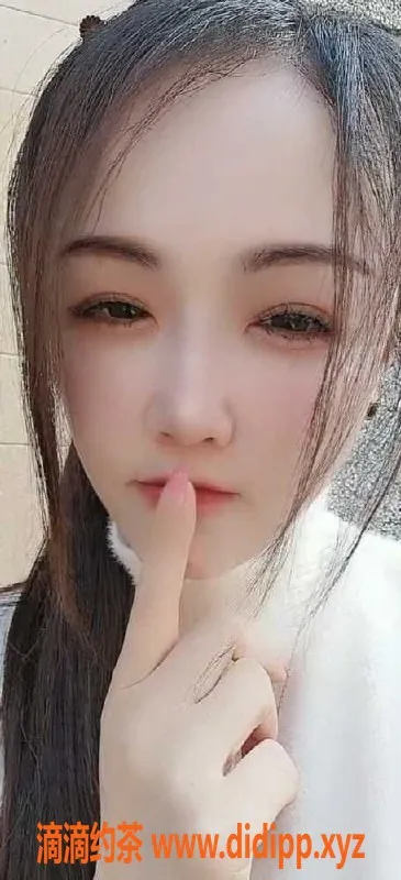 广州楼凤资源信息,广州黄埔老师梦之夏 24岁163cm 36C