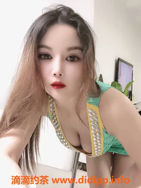 广州楼凤-广州越秀紫萱，31岁身高165，胸围36C