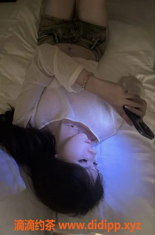 东莞楼凤资源信息,大朗月月，温柔可人的精致陪伴