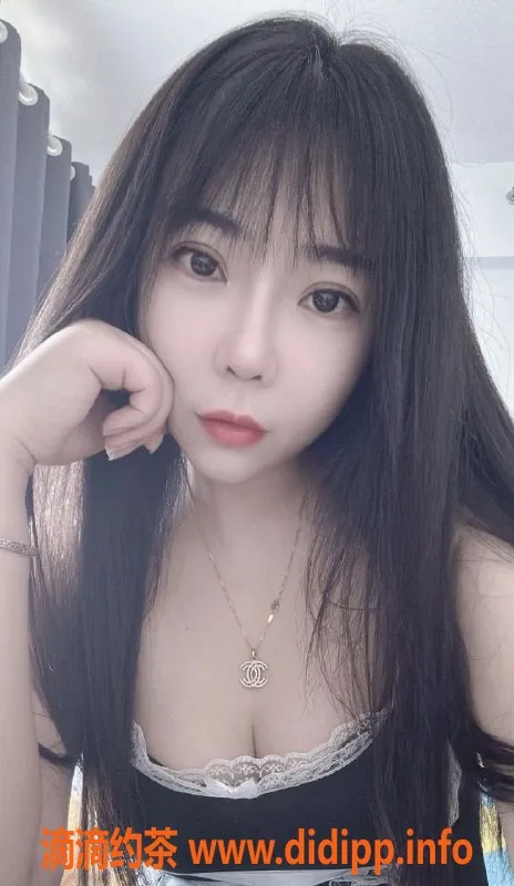 广州楼凤-海珠夏夏，600元舌吻服务，已视频验证