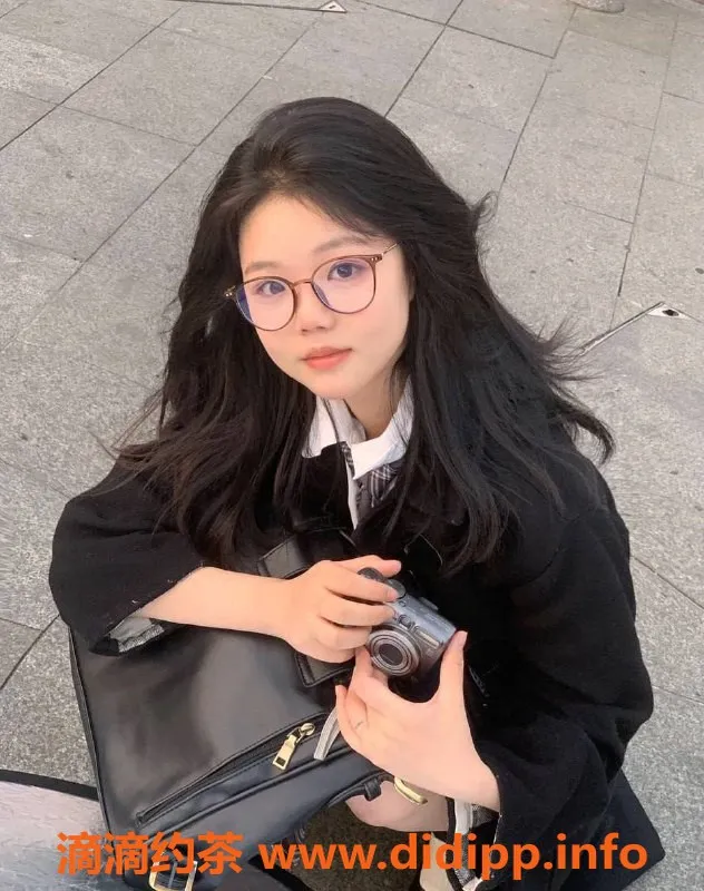 上海楼凤资源信息,普陀欣欣老师，福利价1200P，先到先得！