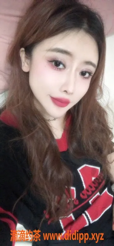 成都楼凤-华润二十四城静静，5/7的少妇，口活一流