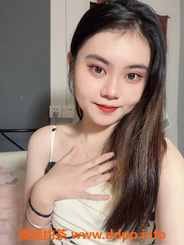 广州楼凤-天河御姐小雅，69p尽享诱惑，600起价