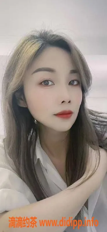 广州楼凤-广州天河温柔女神小鱼儿 24岁 48kg