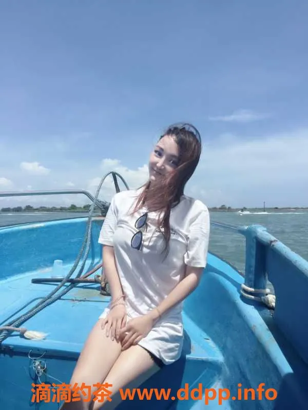 广州楼凤-花都D杯波霸奶糖，160cm 49kg，莞式一条龙