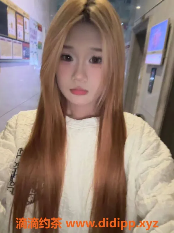 成都楼凤-成都嘉欣，陪洗口做，身高160，90斤，600元