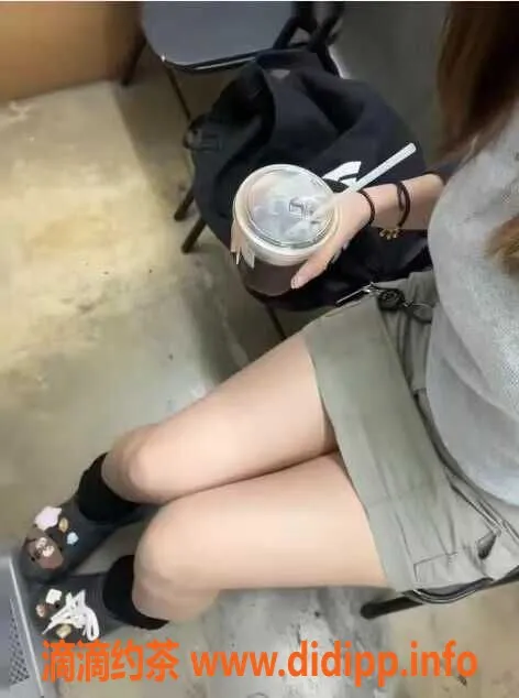 深圳楼凤资源信息,深圳南山三点粉嫩雨涵，24岁，163cm，55kg