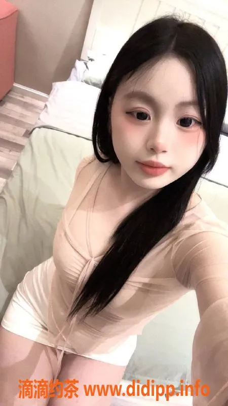 成都楼凤-成华区娅娅，168微胖C罩杯，服务精彩！