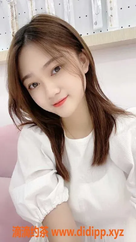 广州楼凤资源信息,广州白云嫩妹诗雨，23岁 温柔老师提供优质服务