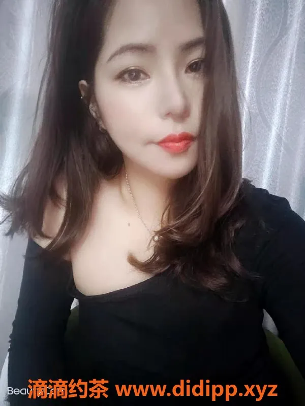 上海楼凤-上海普陀区美女无套服务 400元一次