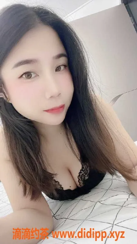 广州楼凤资源信息,天河可可，22岁老师，158cm，43kg，茶水服务
