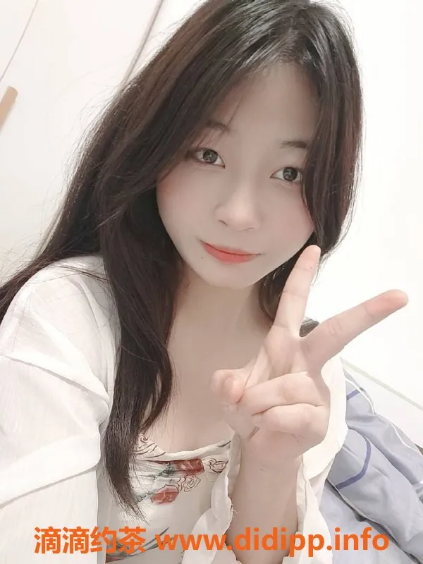 杭州楼凤-萧山区小琪，160cm，46.5kg，萌妹子活动等你来体验！